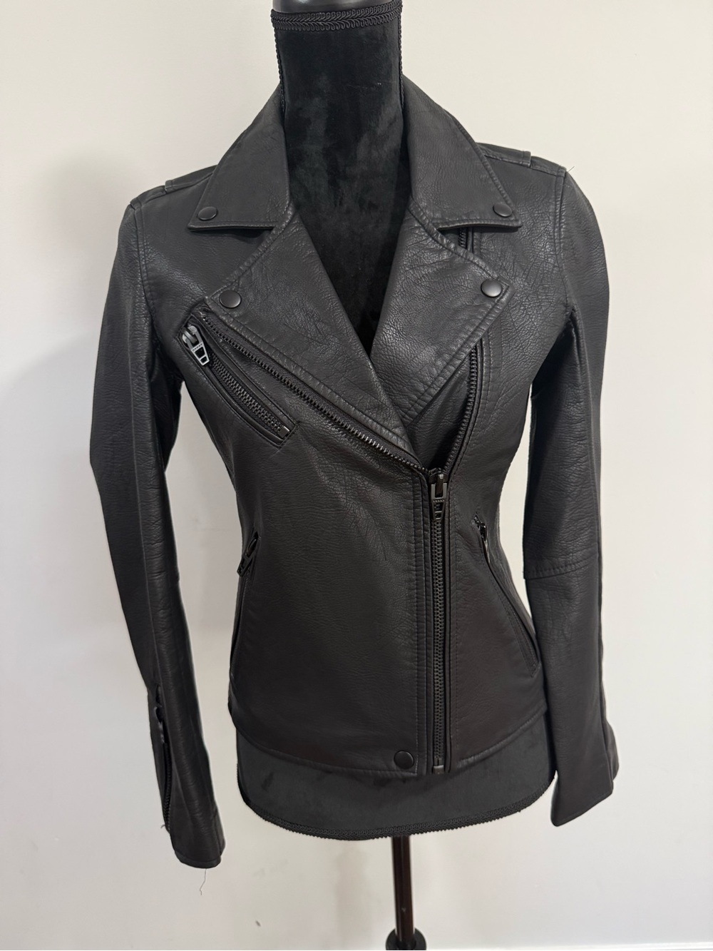 Anthropologie Black Faux / Vegan Leather Asymmetrical Moto Jacket (Size XS, NWT